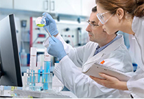 4月29号，HJC黄金城平台将在2011世界合同定制服务中国展布展