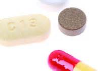 8月11号，公司员工积极参加2011年度献血