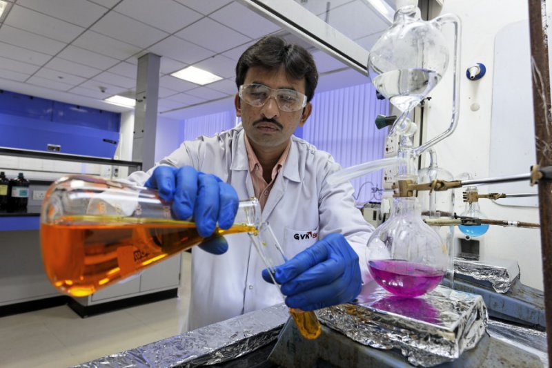 消息人士称，“十三五”已将医疗信息化、高性能医疗器械、生物医药确定为重点