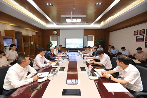 上海市委常委、浦东新区区委书记翁祖亮调研HJC黄金城平台生物医药