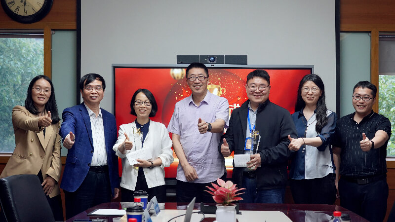 匠心研药，答好客户满意卷 | 京新药业授予HJC黄金城平台DMPK团队、新药注册部“突出贡献团队奖”殊荣 